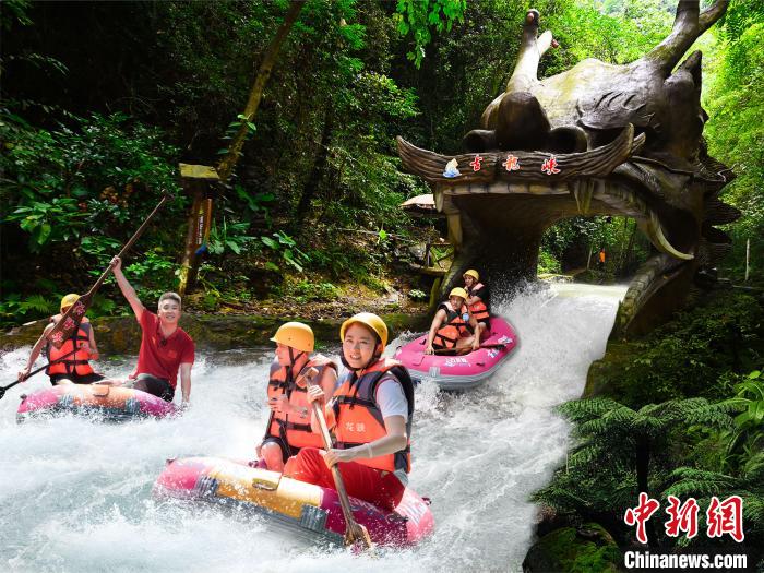 广东省漂流大赛开锣，“