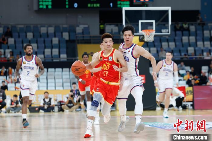 广厦107-86击败天津，孙铭