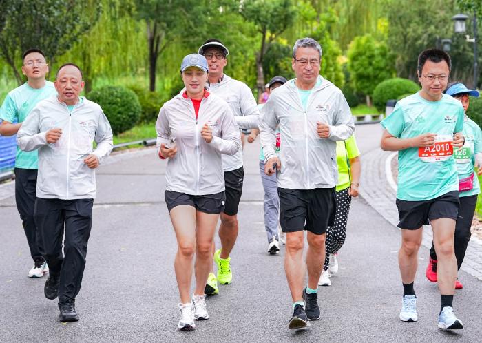九城联动天津站鸣枪起跑 全民参与共迎全运会