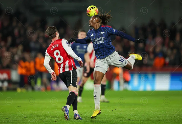 利物浦体育总监或赴沙特豪门引热议