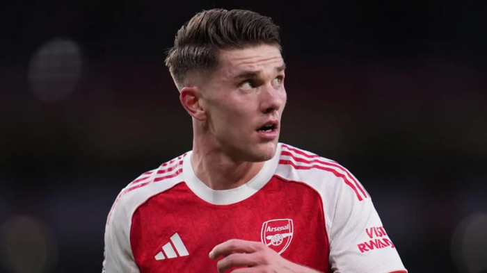 利物浦体育总监或赴沙特豪门引热议