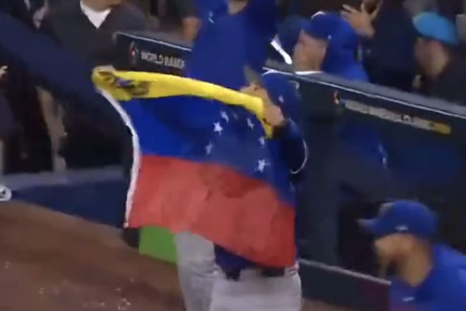 委内瑞拉爆冷逆转美国队 首次问鼎世界棒球经典