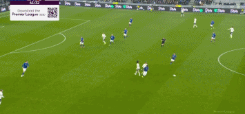 切尔西三连零封遭埃弗顿重创，英超争四形势吃