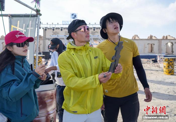 首届柴达木星球挑战赛冷湖开赛 科幻与体育融合